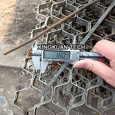 AISI 304 δεκαεξαδικού μετάλλων ευκίνητο μέταλλο 1.8X20X50mm επένδυσης πλέγματος πυρίμαχο